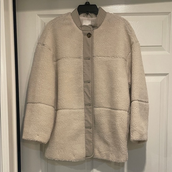 H&M FLEECE JACKET - Picture 1 of 5